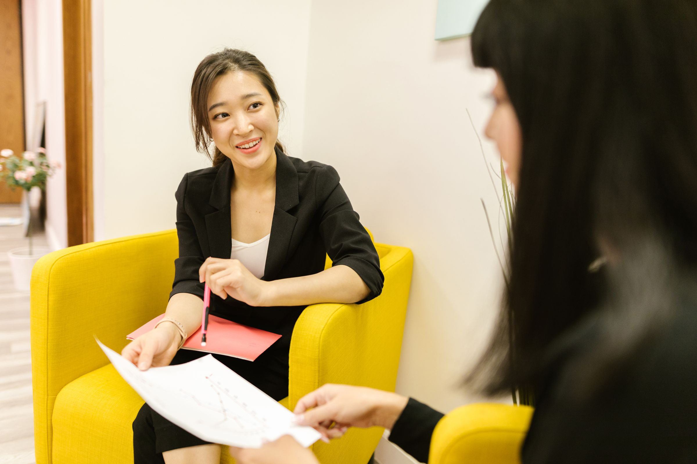 A Creston & Co. growth specialist meeting a client